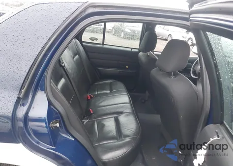 2010 Ford Crown Victoria Police/Police Interceptor from USA, damaged, VIN 2FABP7BV6AX142836